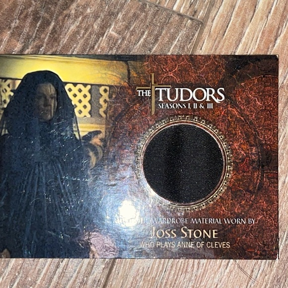 Tudors Collectors Cards ~ rare Autograph and Wardrobe - Picture 3 of 8